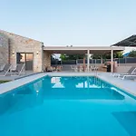 빌라 Terra Petra Luxury By Travel Pro Services- Halkidiki *