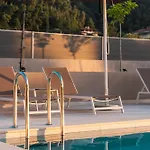 Terra Petra Luxury By Travel Pro Services- Halkidiki * 보우르보우로우