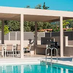 빌라 Terra Petra Luxury By Travel Pro Services- Halkidiki 보우르보우로우