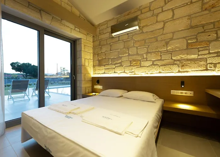 Terra Petra Luxury By Travel Pro Services- Halkidiki * Vourvourou