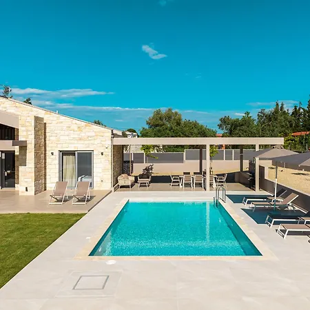 빌라 Terra Petra Luxury By Travel Pro Services- Halkidiki 보우르보우로우