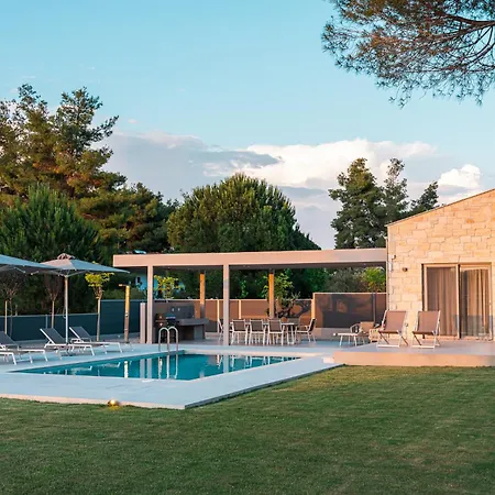 Terra Petra Luxury By Travel Pro Services- Halkidiki 보우르보우로우